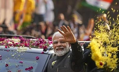 Avoid 'unnecessary remarks' on films: PM Modi asks BJP workers at meet PM Modi roadshow