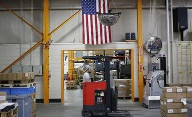 US inflation, consumer spending cools in Dec as economy slows on Fed hikes US, US economy