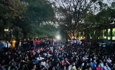 BBC series screening: Left students stage protest at JNU against ABVP protest, JNU protest