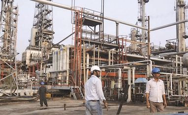 Greenko lowest bidder for first green hydrogen tender by oil refinery Greenko