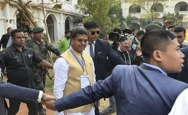 Tripura registers 14% voter turnout till 9 am, polling peaceful so far: CEC Tripura