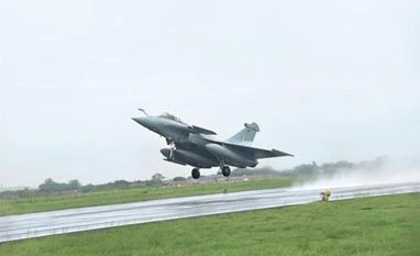 India a 'strategic ally', trade deal to be finalised soon: White House aviation_check