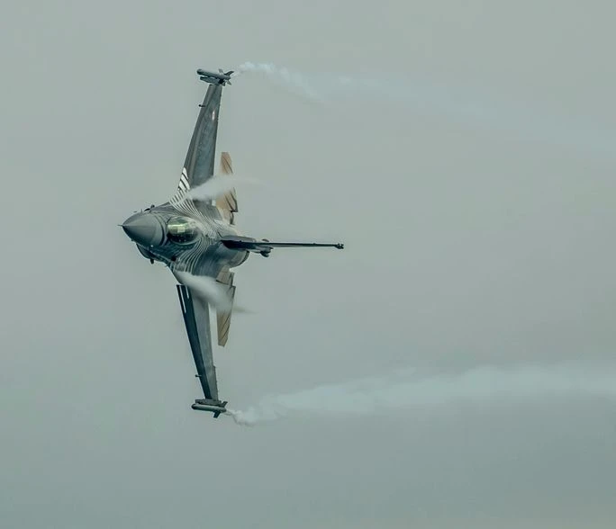 fighter jet fighter jet