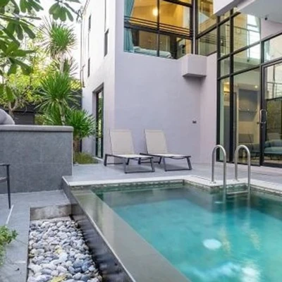 At home, in your swimming pool: How to splash in this luxurious indulgence Home decor