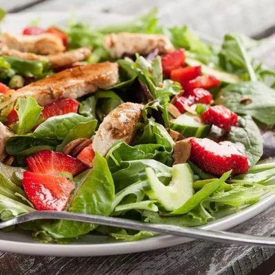 Why leafy greens and berries steal the show? Why leafy greens and berries steal the show?